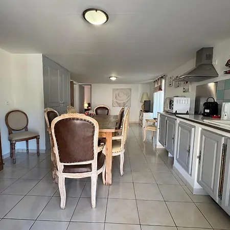 Apartment Lou Souleu
